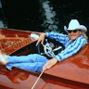 Meet your Posher, Addison